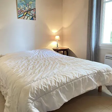 Maison Independante Avec Terrasse, Proche Et Terrain De 1100 M², - Fr-1-224b-108 Ferienhaus
