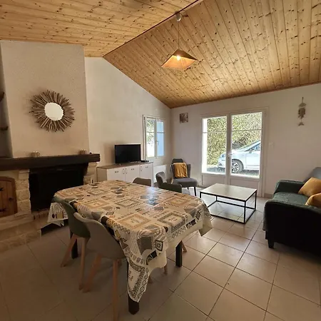Maison Independante Avec Terrasse, Proche Et Terrain De 1100 M², - Fr-1-224b-108 Holiday home *
